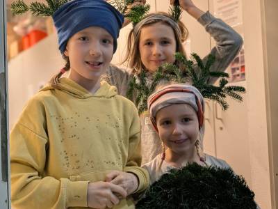 Adventkranz binden